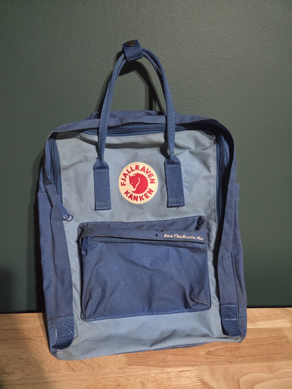 Fjallraven Kanken Classic Backpack Save The Arctic Fox - Two Tone Blue
